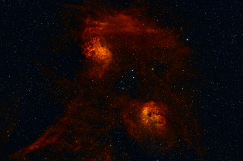 IC405 (Flammensternnebel) u. IC410 (Kaulquappennebel)